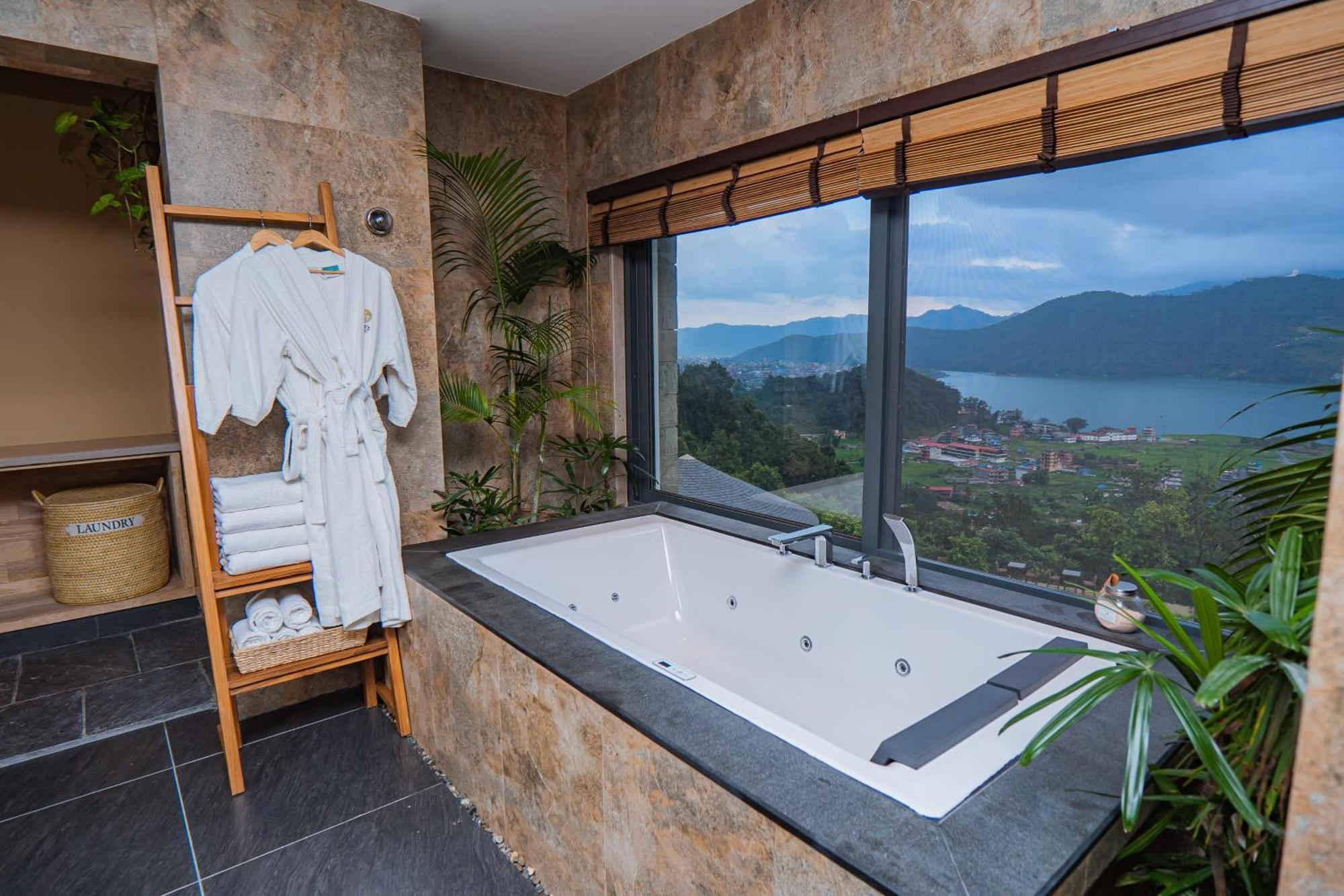 Dorje'S Resort And Spa Pokhara Exterior foto